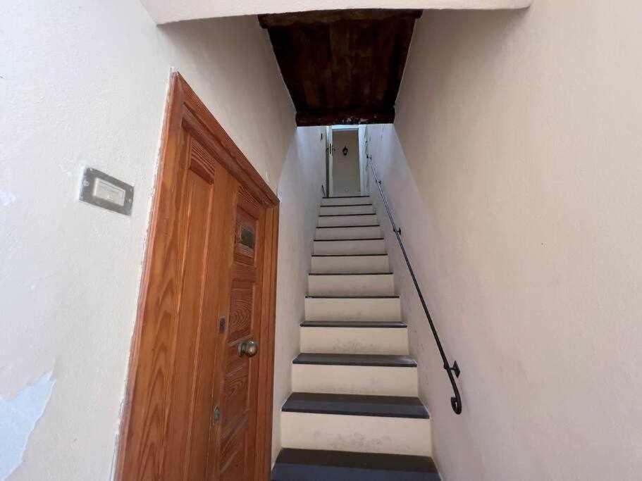 Suite Minerva 10 Steps From Piazza Civica Alghero Eksteriør billede